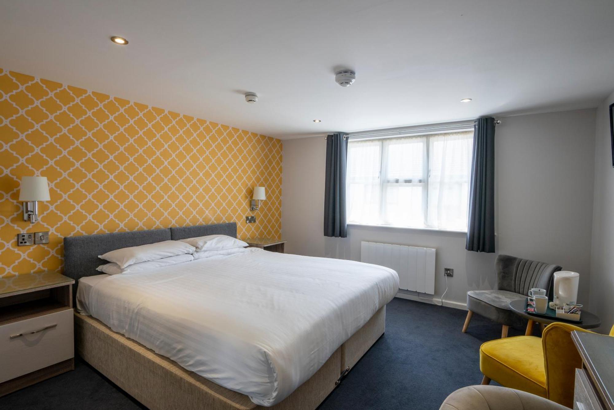 Beaufort Park Hotel Mold Buitenkant foto