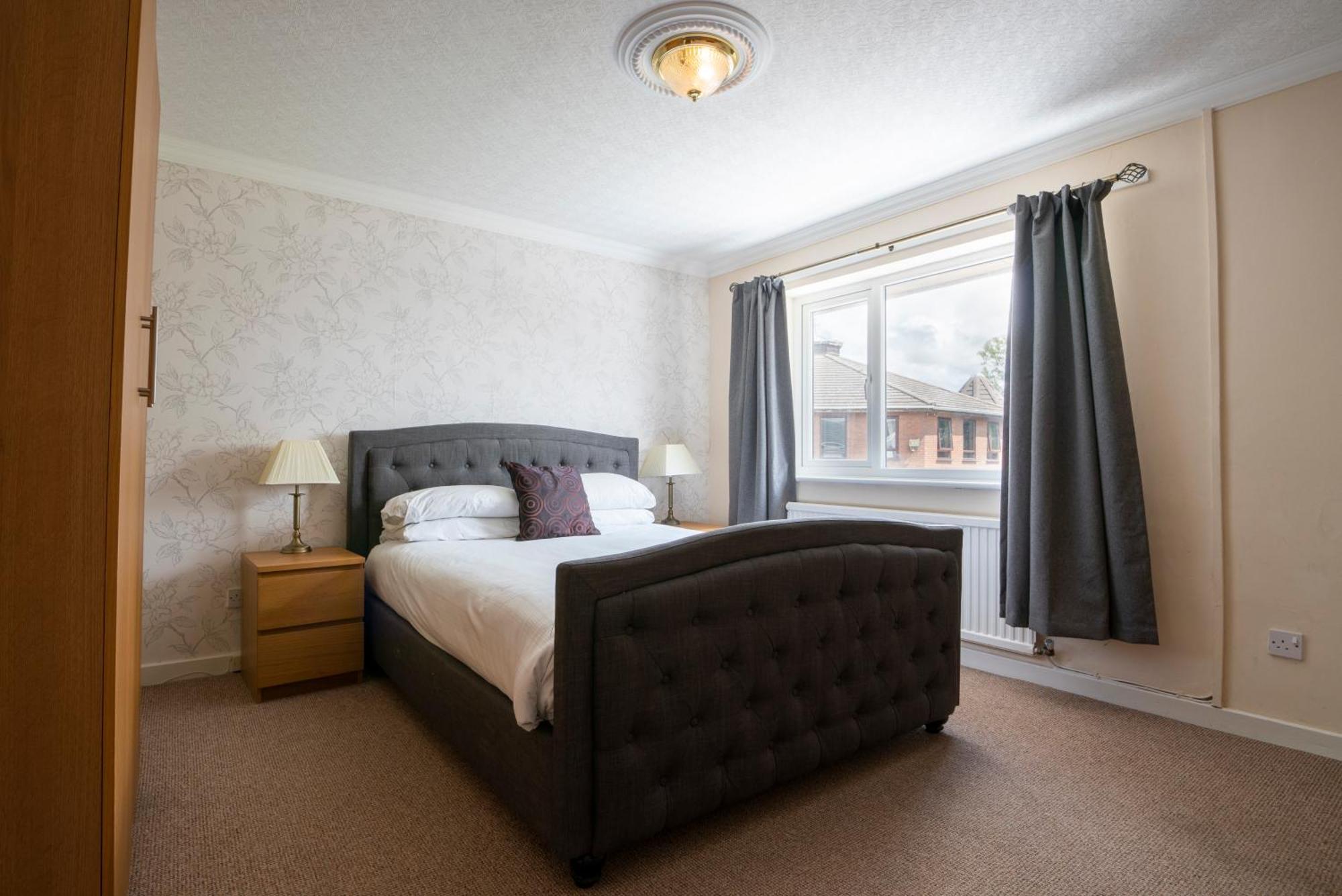 Beaufort Park Hotel Mold Buitenkant foto