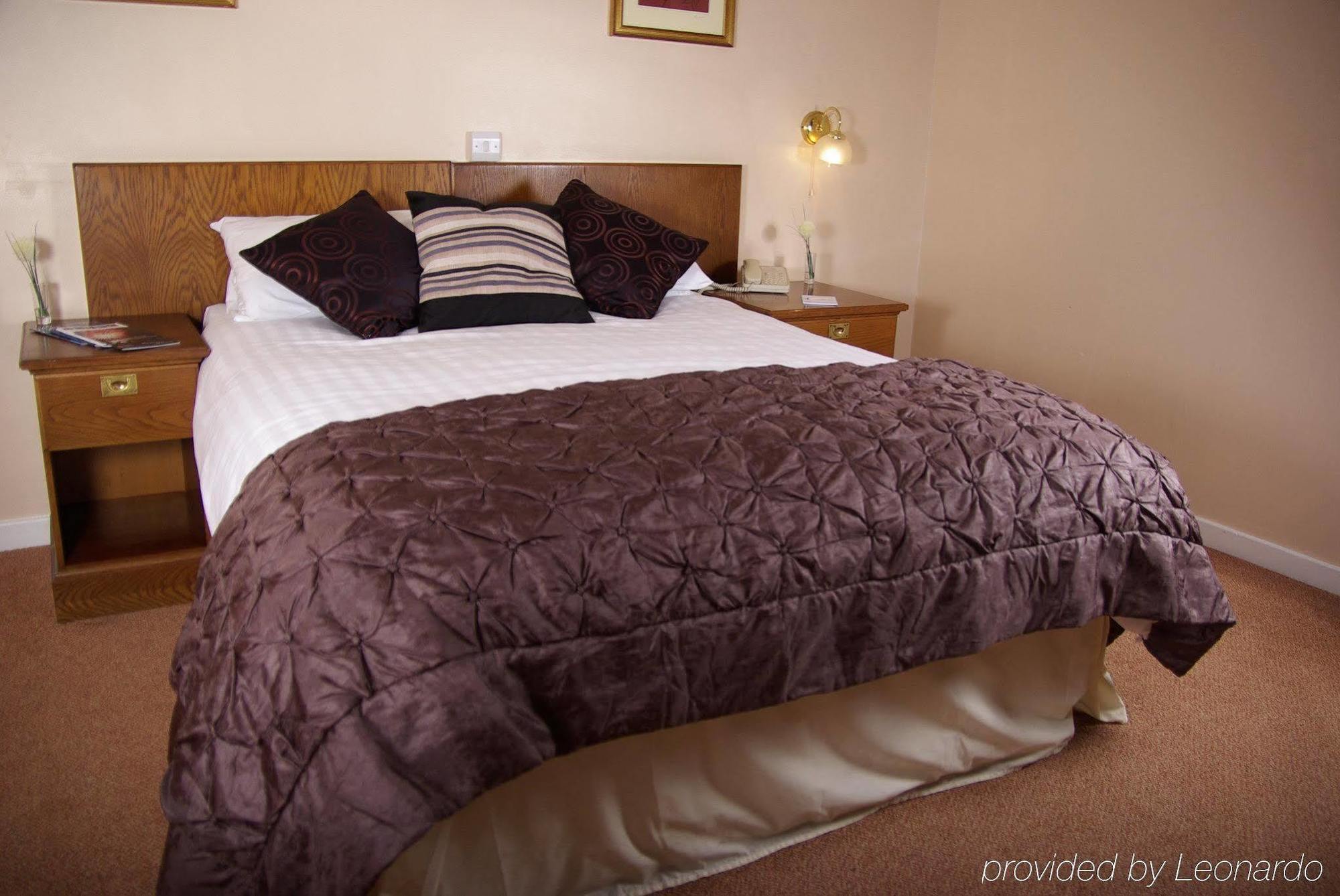 Beaufort Park Hotel Mold Kamer foto